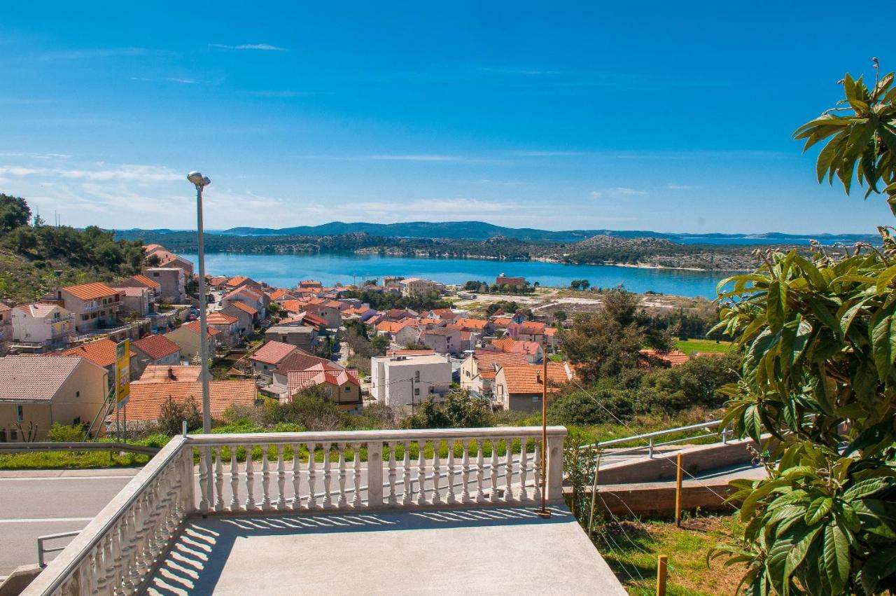 Maestral Suites Sibenik Exterior photo